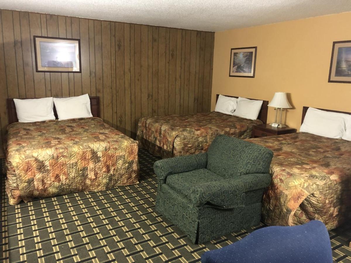 Big 12 Motel Broken Bow Eksteriør bilde